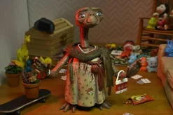 E.T. the Extra-Terrestrial - Dress-Up E.T. 40th Anniversary Ultimate 7