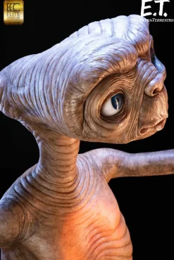 E.T. The Extra-Terrestrial - E.T. 1:1 Scale Life-Size Maquette Statue