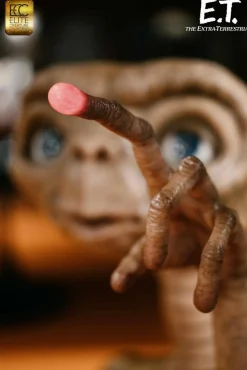 E.T. The Extra-Terrestrial - E.T. 1:1 Scale Life-Size Maquette Statue