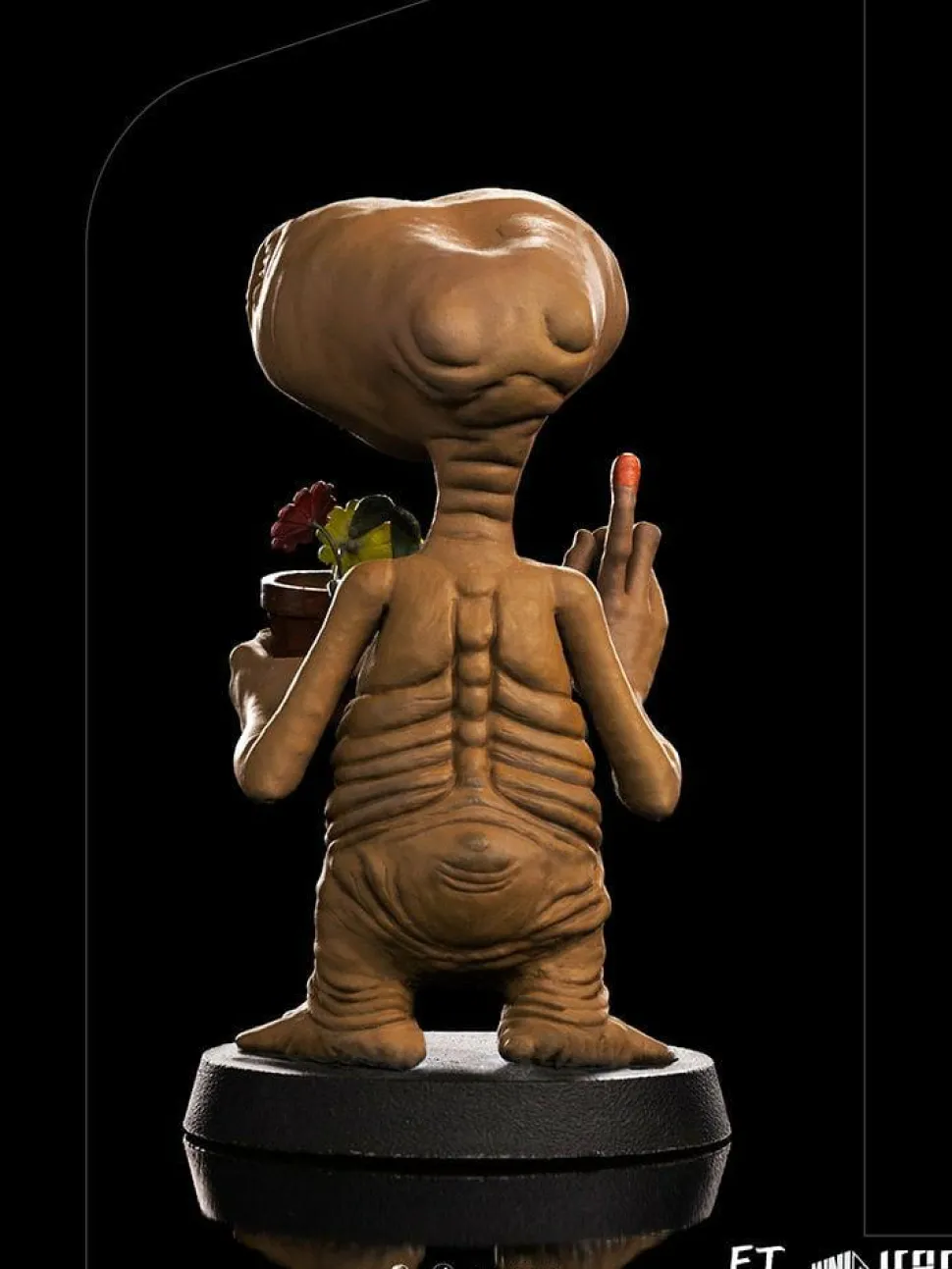 E.T. The Extra-Terrestrial - E.T. MiniCo 7” Vinyl Figure