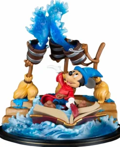 Fantasia (1940) - Sorcerer Mickey Q-Fig MAX 7” Vinyl Figure