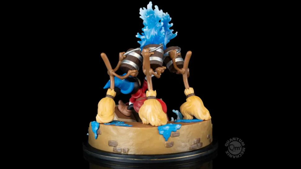 Fantasia (1940) - Sorcerer Mickey Q-Fig MAX 7” Vinyl Figure