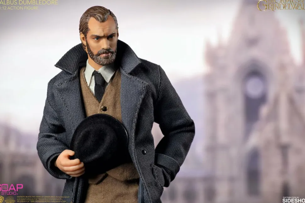 Fantastic Beasts 2: The Crimes of Grindelwald - Albus Dumbledore 1/12th Scale Action Figure