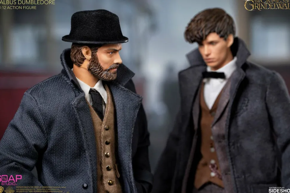 Fantastic Beasts 2: The Crimes of Grindelwald - Albus Dumbledore 1/12th Scale Action Figure