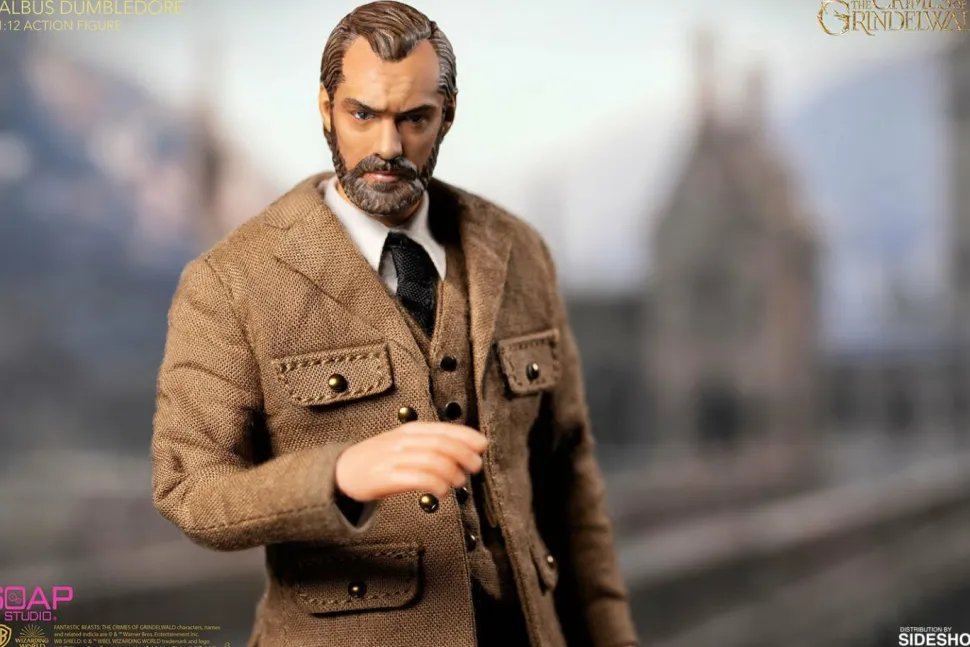 Fantastic Beasts 2: The Crimes of Grindelwald - Albus Dumbledore 1/12th Scale Action Figure