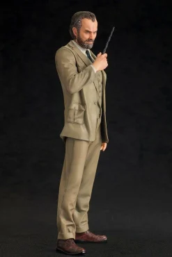 Fantastic Beasts 2: The Crimes of Grindelwald - Albus Dumbledore 1/10th Scale ArtFX Statue