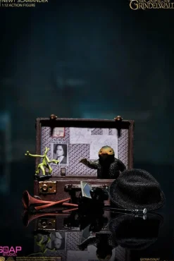 Fantastic Beasts 2: The Crimes of Grindelwald - Newt Scamander 1/12th Scale Action Figure