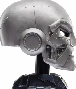 Fantastic Four - Doctor Doom Premium Roleplay Helmet Marvel Legends 1:1 Scale Life-Size Prop Replica