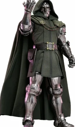 Fantastic Four - Doctor Doom 1/6th Scale Hot Toys Action Figure