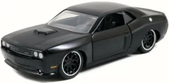 Fast Five - Dom’s 2009 Dodge Challenger SRT-8 1/32 Scale Metals Die-Cast Vehicle Replica