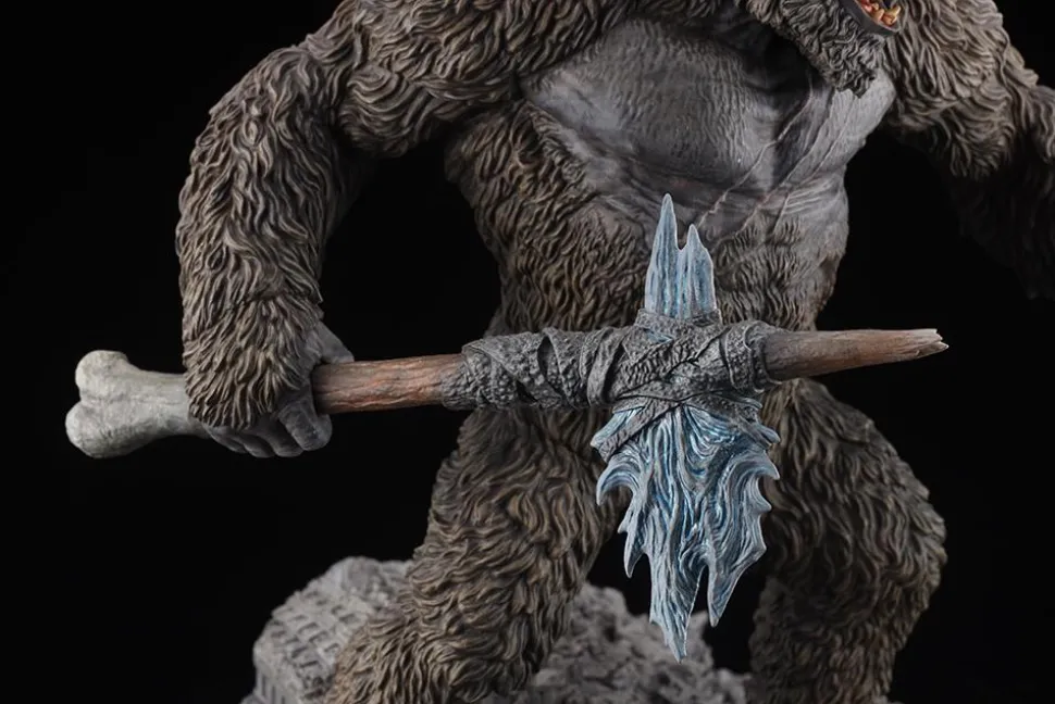 Godzilla vs. Kong (2021) - Kong Super Hyper Modeling 7.5" PVC Statue