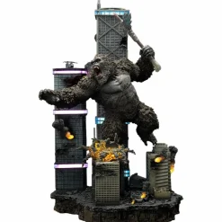 Godzilla vs Kong - King Kong Final Battle 31” Diorama Statue