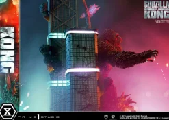 Godzilla vs Kong - King Kong Final Battle 31” Diorama Statue