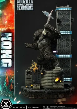 Godzilla vs Kong - King Kong Final Battle 31” Diorama Statue
