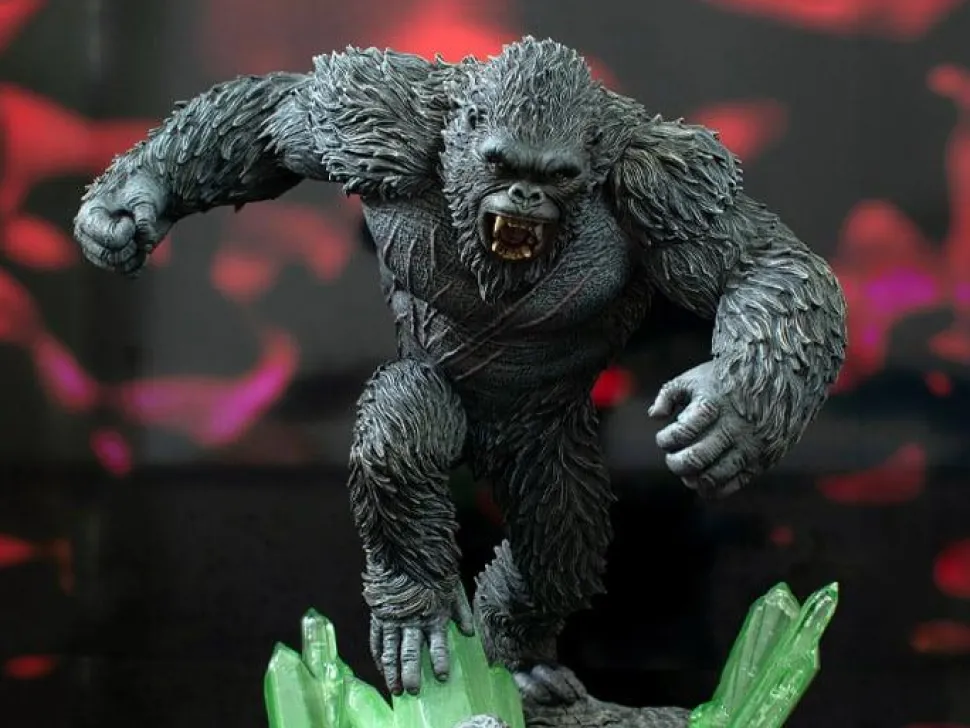 Godzilla x Kong: The New Empire - King Kong Deluxe Gallery 9" PVC Statue