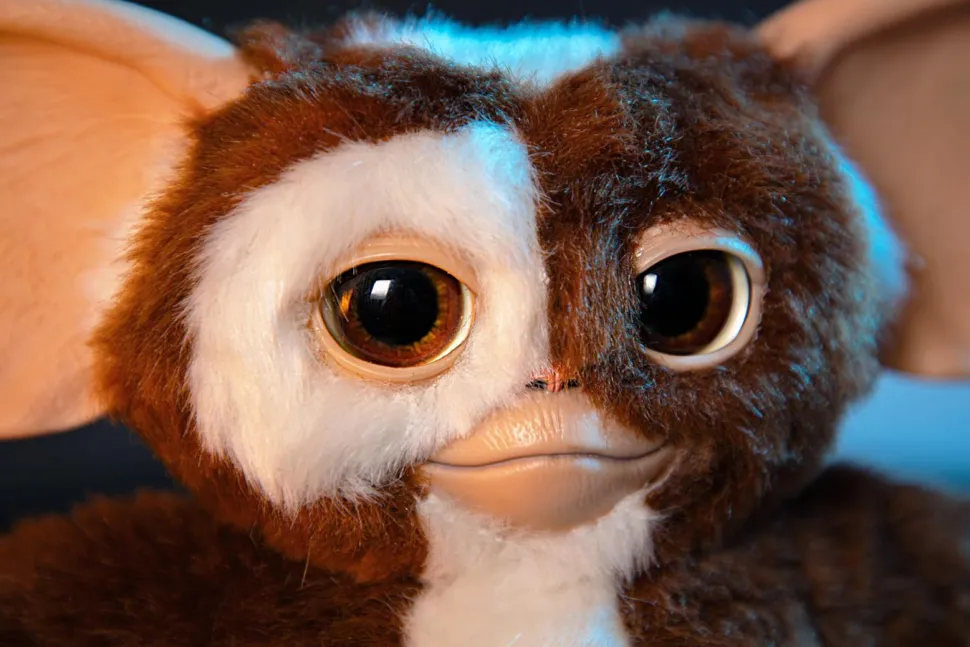 Gremlins - Singing & Dancing Gizmo Scaled Replica Plush