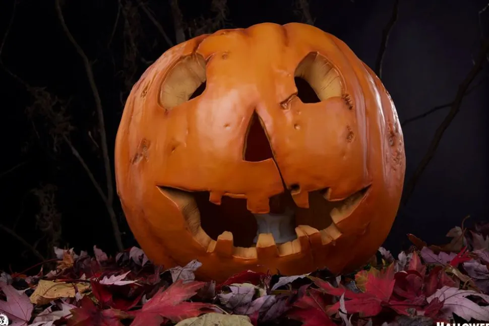Halloween (1978) - Jack-O-Lantern 1:1 Scale Life-Size Prop Replica