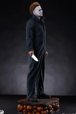Halloween (1978) - Michael Myers 1/2 Scale Statue
