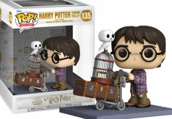 Harry Potter - Harry Potter Pushing Trolley 20th Anniversary Deluxe Pop! Vinyl Figure