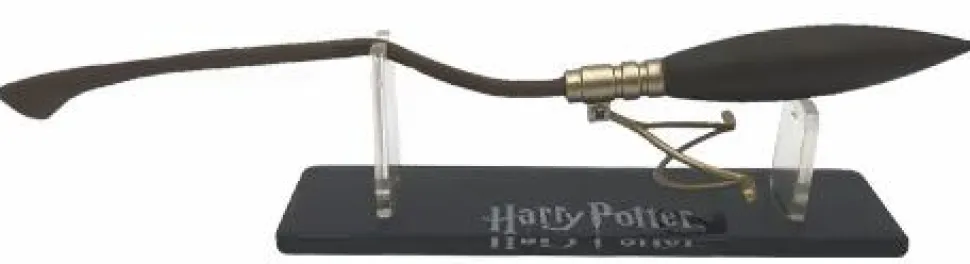 Harry Potter - Nimbus 2000 7” Scaled Replica