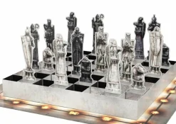 Harry Potter - Pop-Up Wizard Chess Set