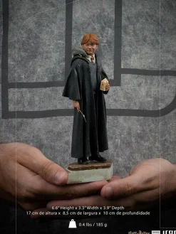 Harry Potter - Ron Weasley 20th Anniversary 1/10th Scale Statue