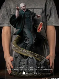 Harry Potter - Voldemort & Nagini 1/4 Scale Legacy Statue