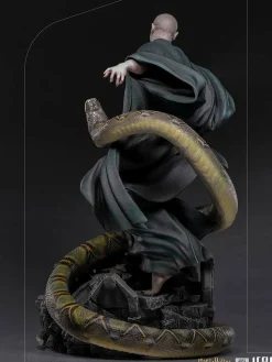 Harry Potter - Voldemort & Nagini 1/4 Scale Legacy Statue