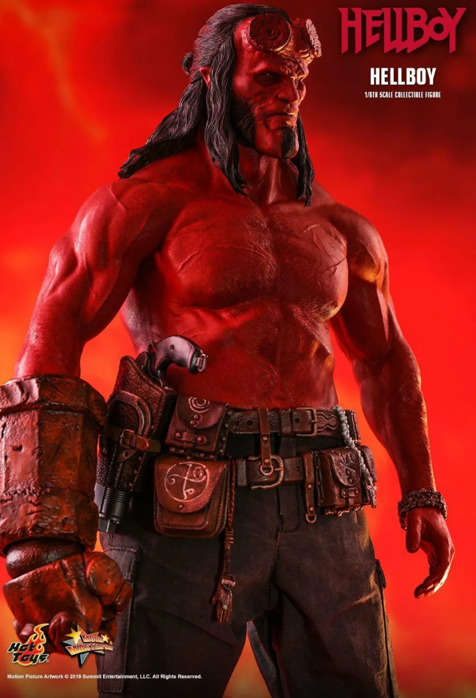 Hellboy (2019) - Hellboy 1/6th Scale Hot Toys Action Figure