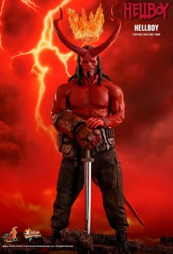 Hellboy (2019) - Hellboy 1/6th Scale Hot Toys Action Figure