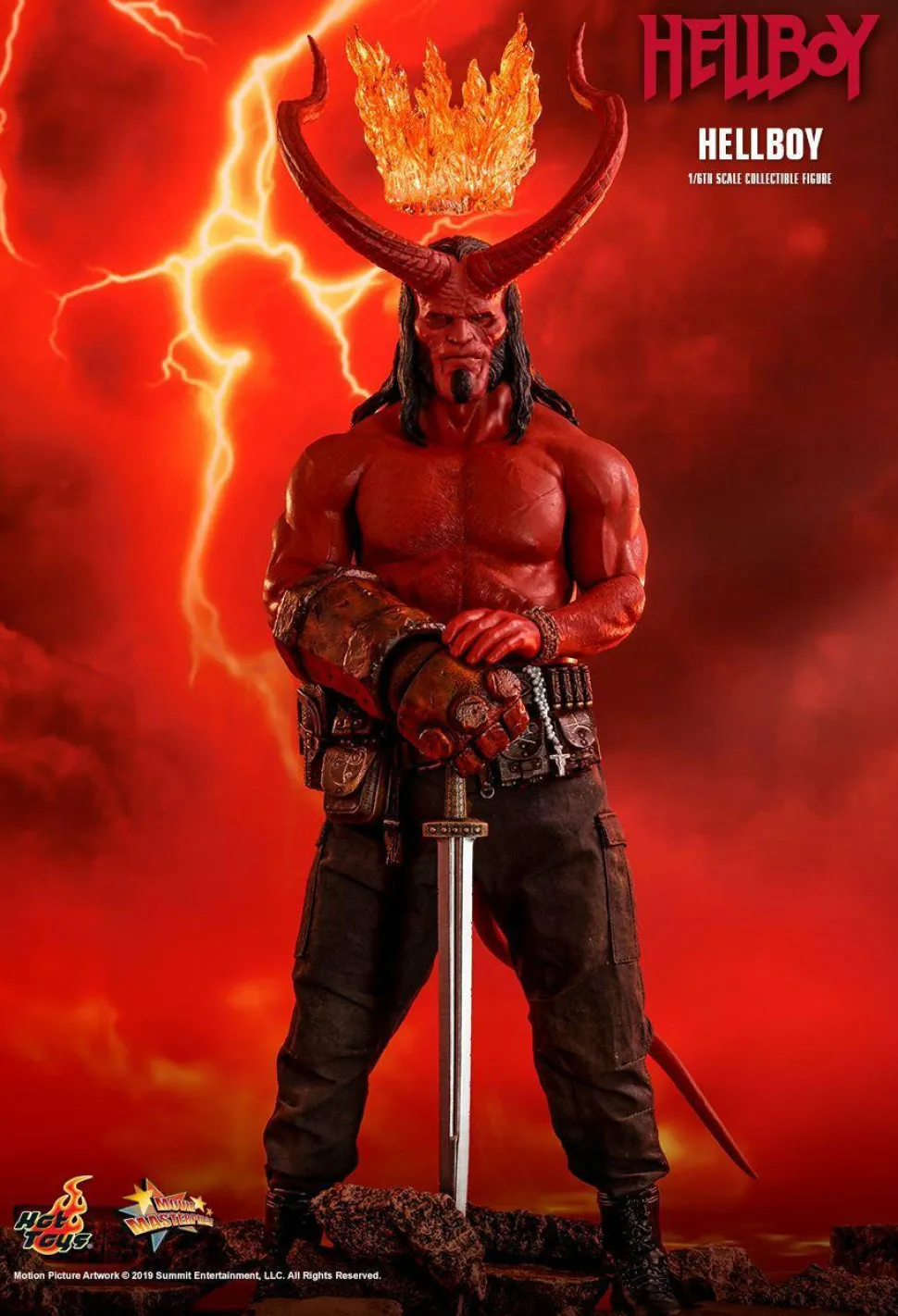Hellboy (2019) - Hellboy 1/6th Scale Hot Toys Action Figure
