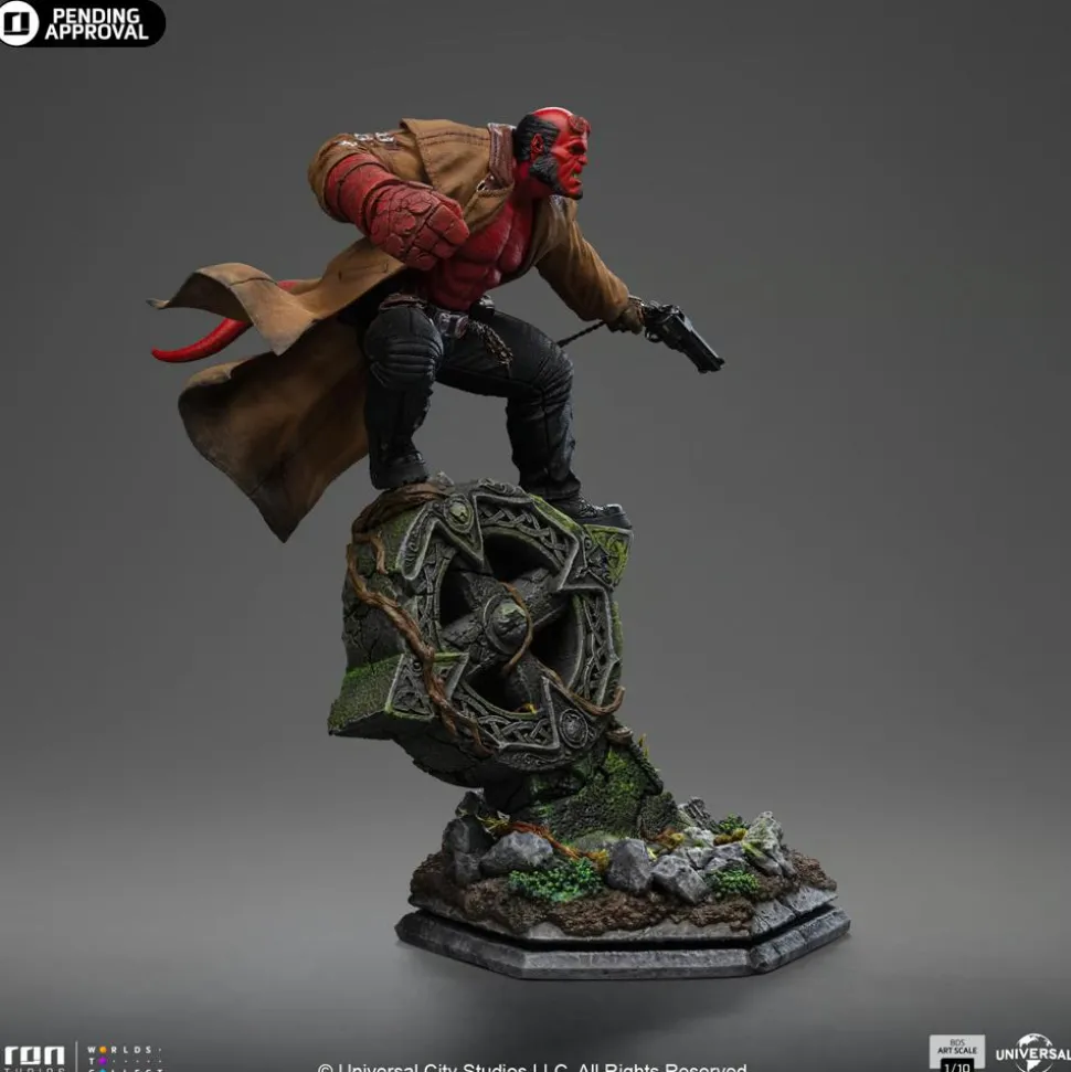Hellboy 2: The Golden Army - Hellboy 1/10th Scale Statue