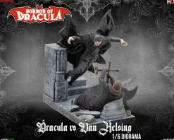 Horror of Dracula (1958) - Dracula vs. Van Helsing 1/6th Scale Diorama Statue
