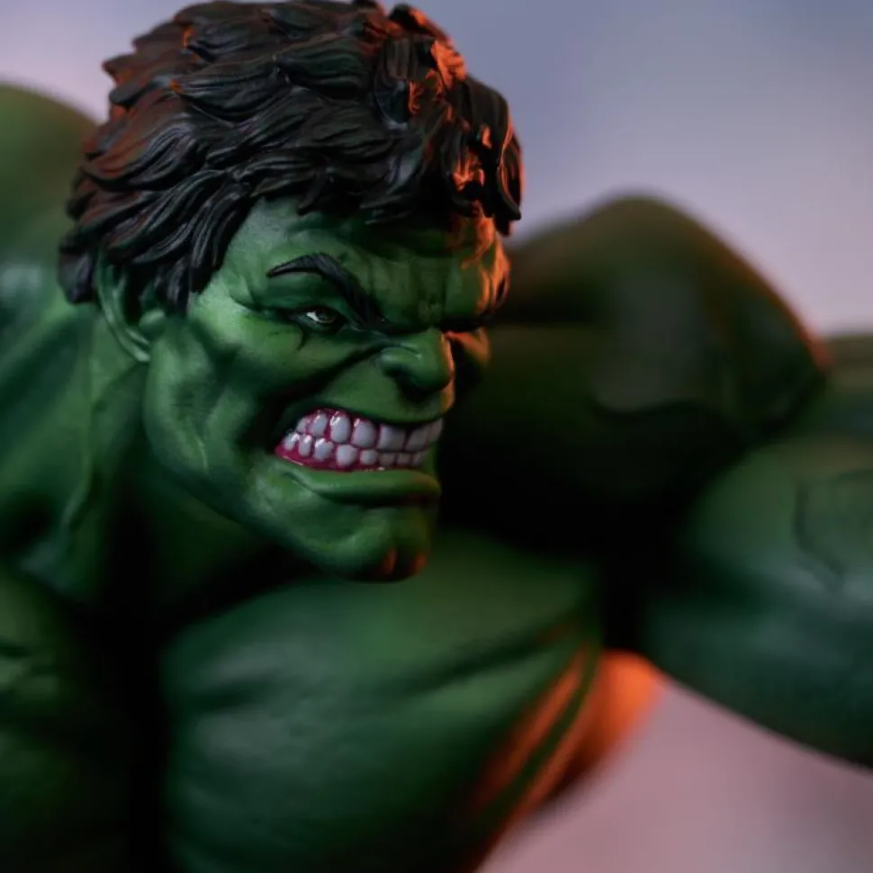 Hulk - Hulk (Classic) Marvel Gallery 11" PVC Diorama Statue