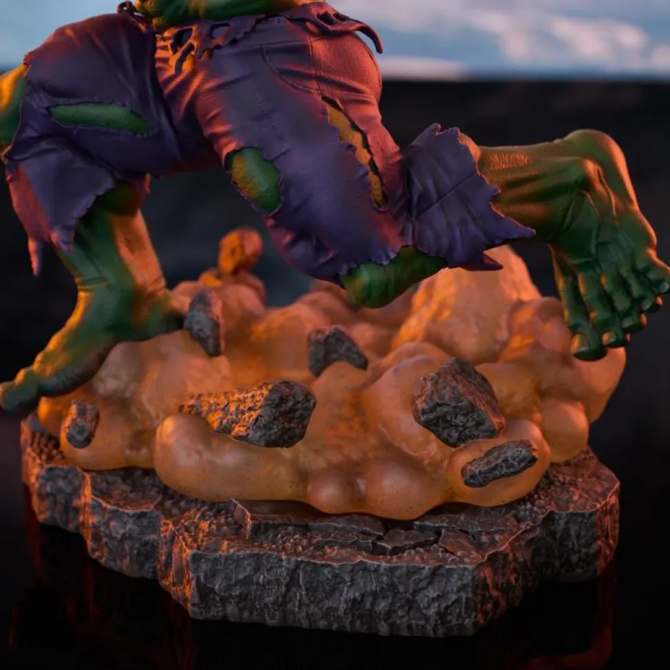 Hulk - Hulk (Classic) Marvel Gallery 11" PVC Diorama Statue