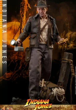 Indiana Jones and the Dial of Destiny - Indiana Jones Deluxe 1/6th Scale Hot Toys Action Figure