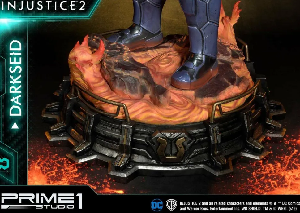 Injustice 2 - Darkseid 1/4 Scale Statue