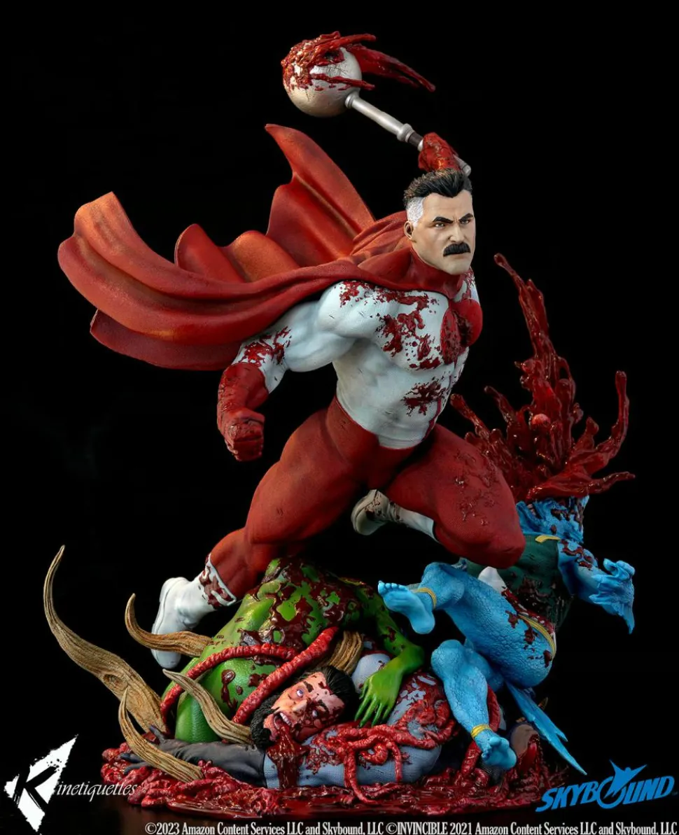 Invincible (2021) - Omni-Man: The Ambush 1/4 Scale Diorama Statue