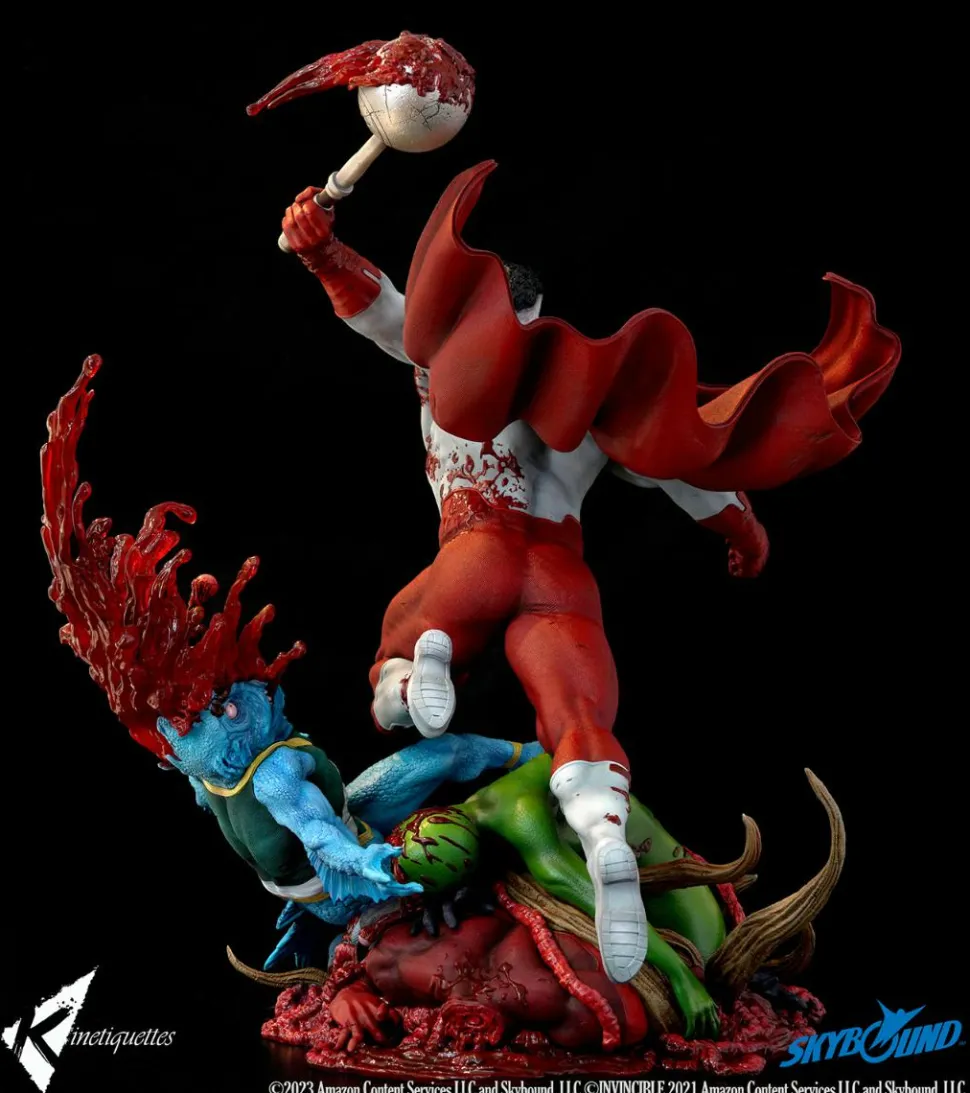 Invincible (2021) - Omni-Man: The Ambush 1/4 Scale Diorama Statue