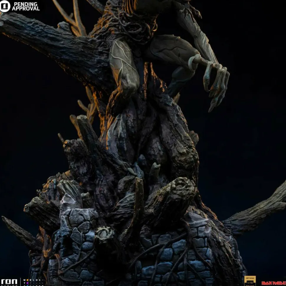 Iron Maiden - Fear of the Dark Eddie Deluxe 1/10th Scale Statue