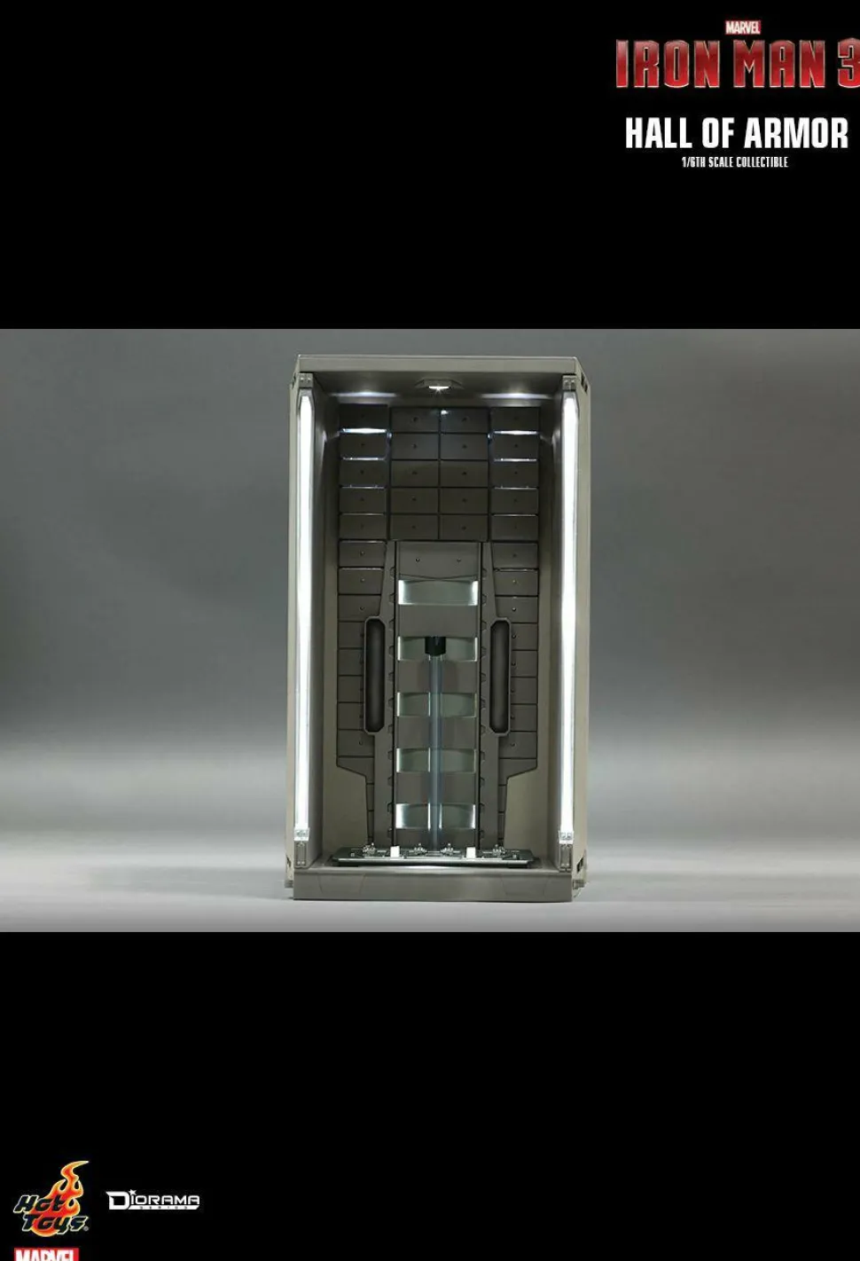 Iron Man 3 - Hall of Armor 1/6th Scale Hot Toys Action Figure Diorama Accessory (Set of 4)