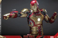 Iron Man 3 - Iron Man Mark XLII 42 (2.0) 1/6th Scale Hot Toys Action Figure