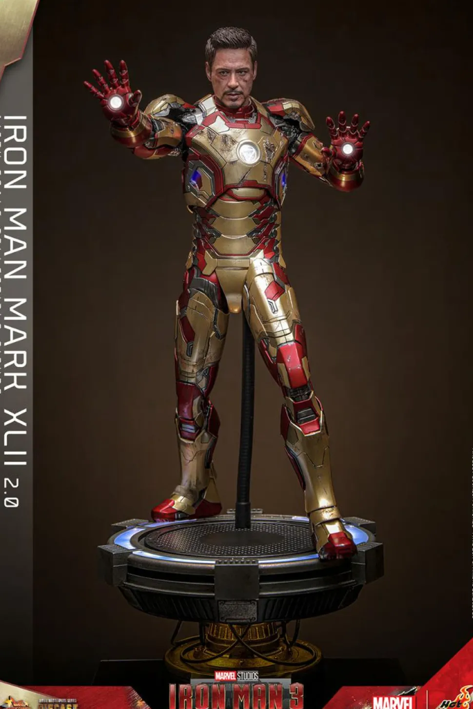 Iron Man 3 - Iron Man Mark XLII 42 (2.0) 1/6th Scale Hot Toys Action Figure