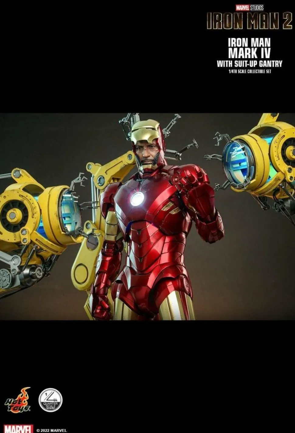 Iron Man 2 - Iron Man Mark IV with Suit-Up Gantry Deluxe 1/4 Scale Hot Toys Action Figure Set