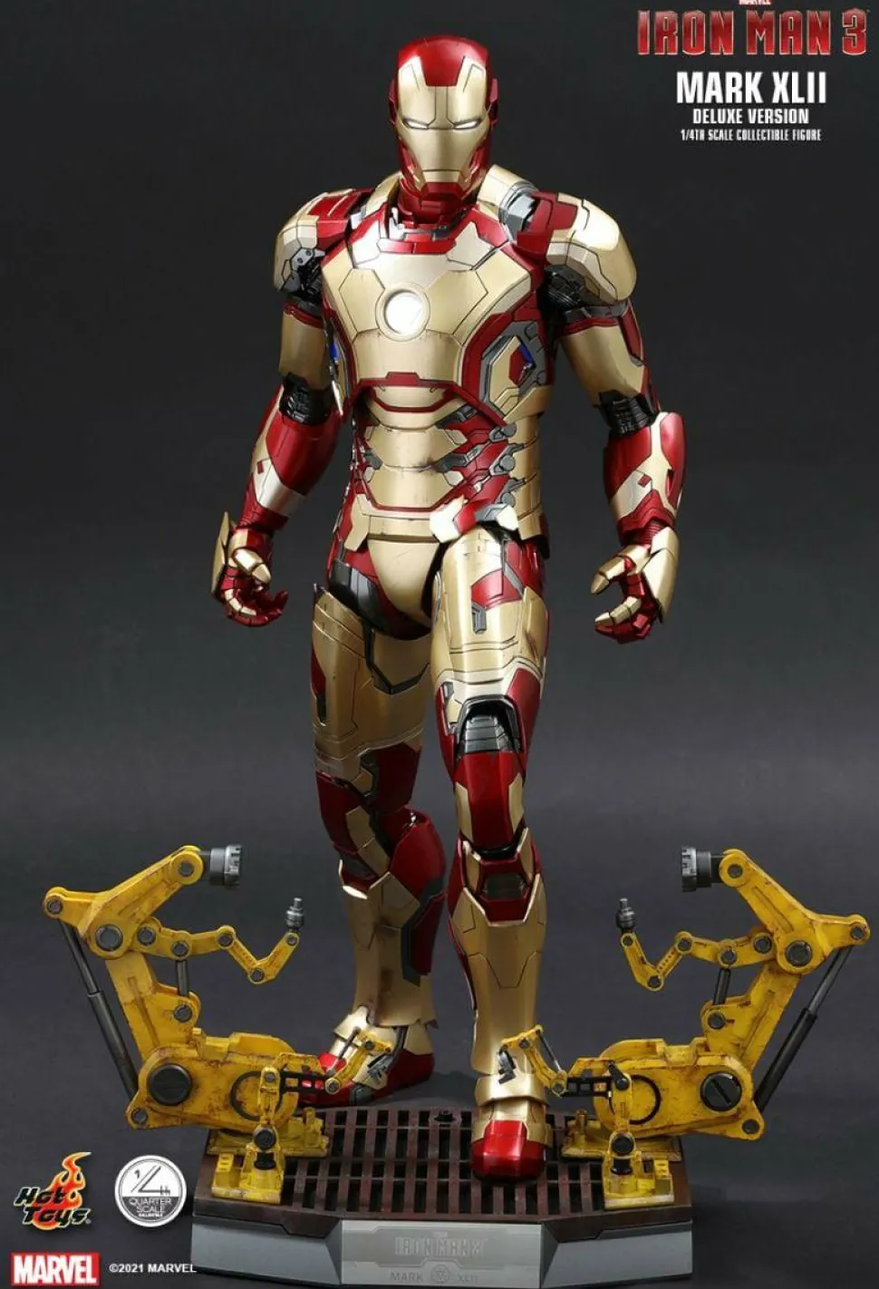 Iron Man 3 - Iron Man Mark XLII (42) Deluxe 1/4 Scale Hot Toys Action Figure