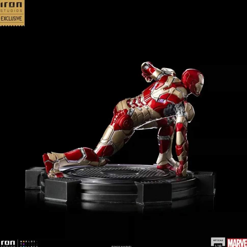 Iron Man 3 - Iron Man Mark XLII (42) Infinity Saga Deluxe 1/10th Scale Statue (2023 CCXP Event Exclusive)