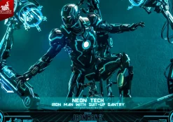 Iron Man 2 - Neon Tech Iron Man with Suit-Up Gantry 1/6th Scale Hot Toys Action Figure Set