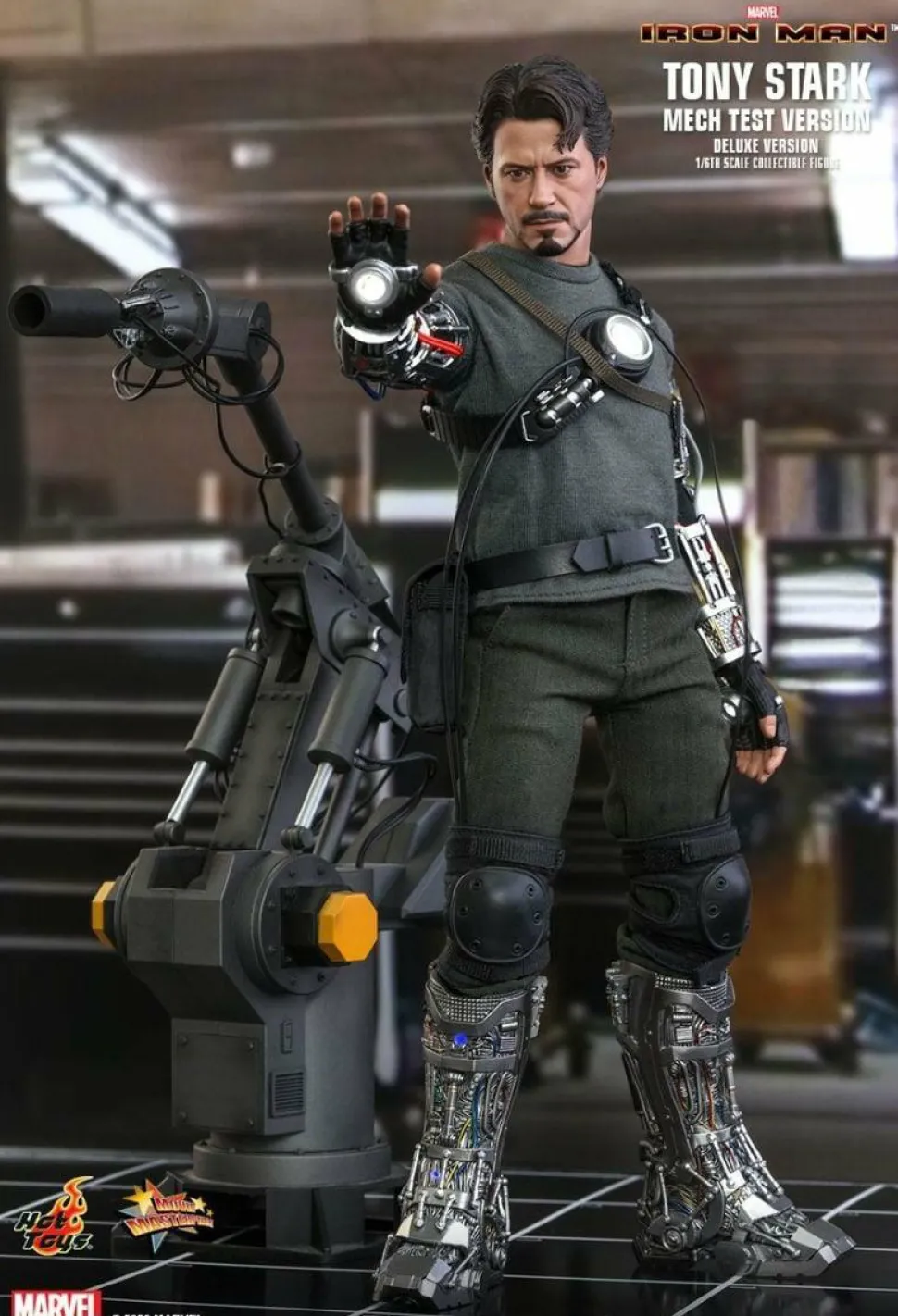 Iron Man - Tony Stark Mech Test Version Deluxe 1/6th Scale Hot Toys Action Figure
