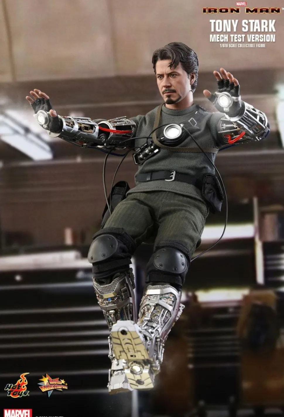Iron Man - Tony Stark Mech Test Version 1/6th Scale Hot Toys Action Figure