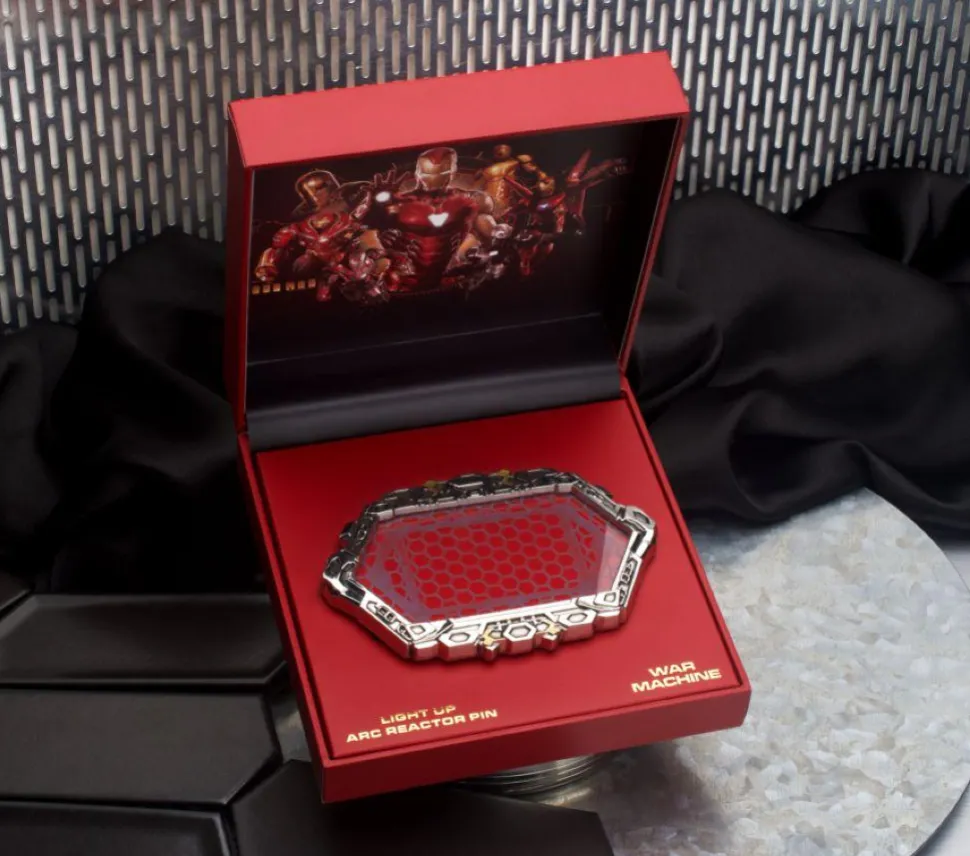Iron Man - War Machine Arc Reactor Infinity Saga Replica Pin